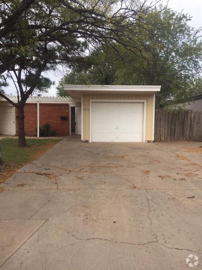 Building Photo - 3712 53rd St Rental