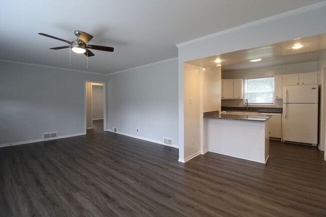 Photo - 3 Bedroom 1 Bath Home In Prairie Village