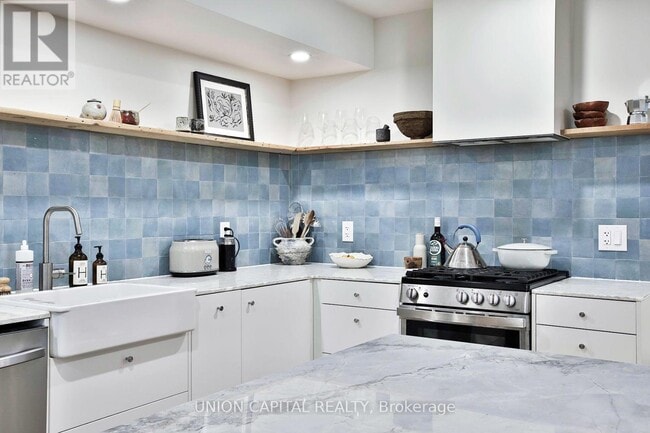 Photo - 278 Lisgar St