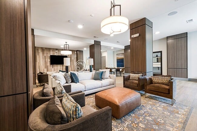 The-Edition-on-Oberlin-Raleigh-NC-Apartment-Homes-and-Townhomes-Lounge-Seating
