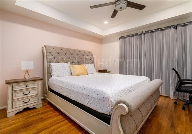 Photo - 220 Renaissance Pkwy NE Unit 1207