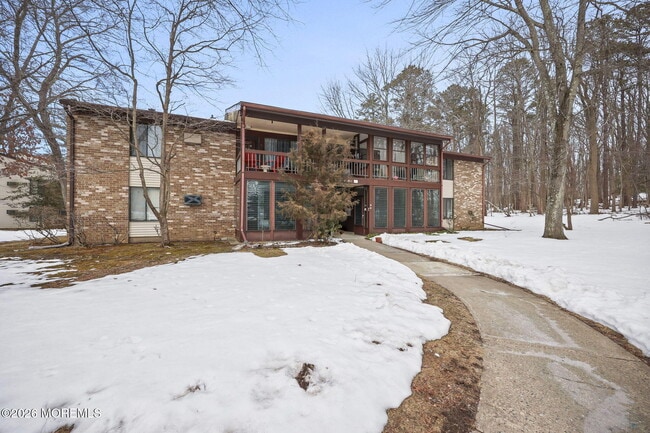 Photo - 110 Amberly Dr