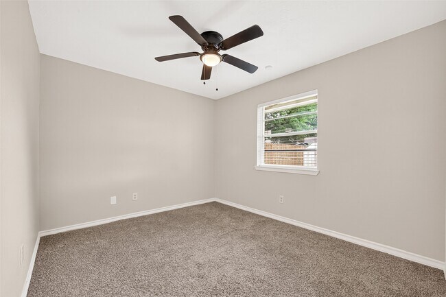 Photo - 10402 Permian Dr