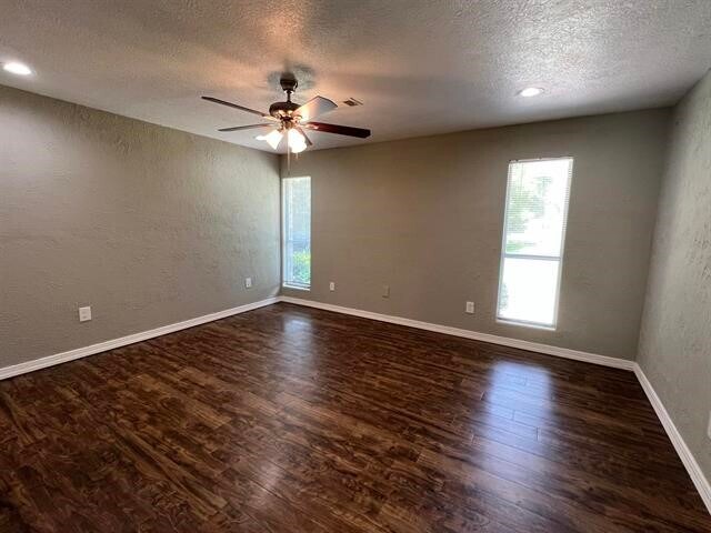 Photo - 1030 Pine Timbers Dr