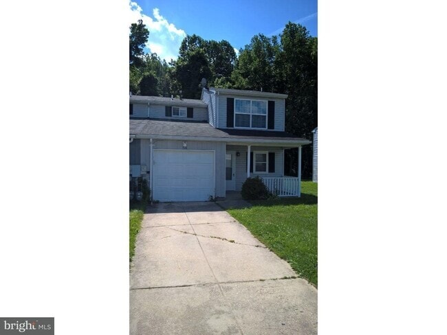 Building Photo - COMING SOON ----Twin in Saddlebrook Rental