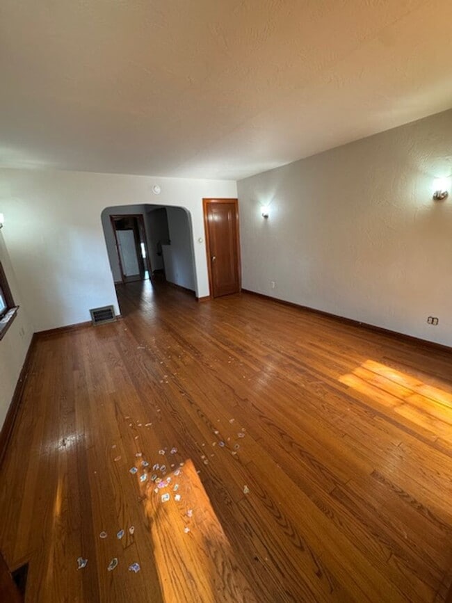 Photo - 3008 Hoagland Ave Unit 3008