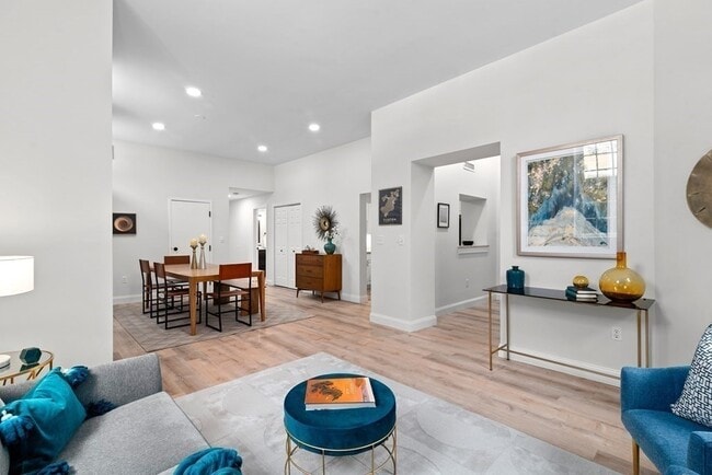 Photo - 65 Glen Rd Unit H2