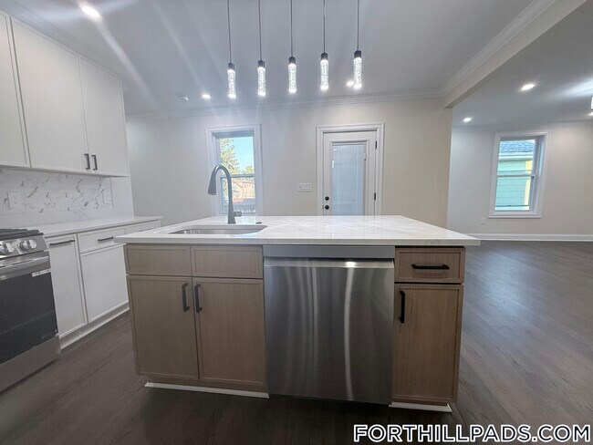 21 Marcella St Unit 2