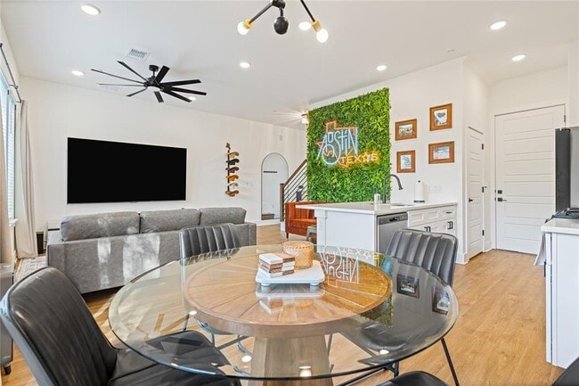 Photo - 1811 Webberville Rd Unit 4103