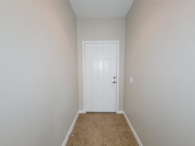 Photo - 6535 Dayridge Ln