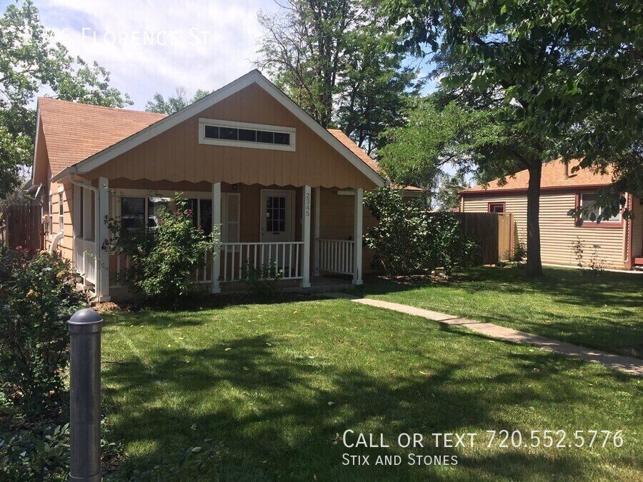 Photo - 2345 Florence St-