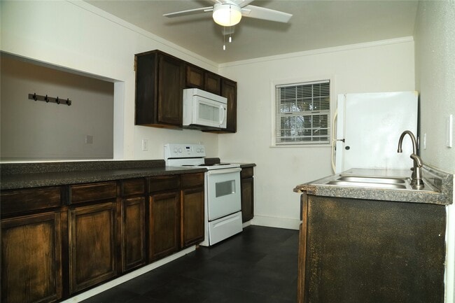 Photo - 1129 N Arcola St