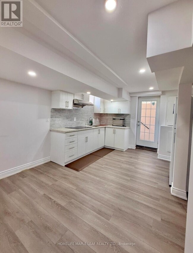 Photo - 21 Sugarhill Dr