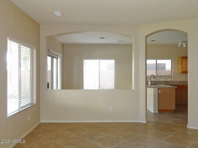 Photo - 1122 W Wildhorse Dr
