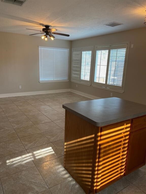 Photo - 6226 Kings Oaks Ln