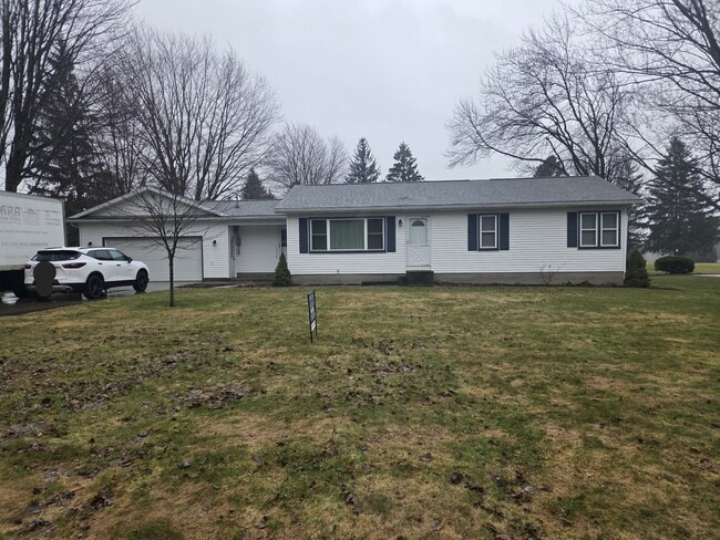 Building Photo - 9742 Port Sheldon St