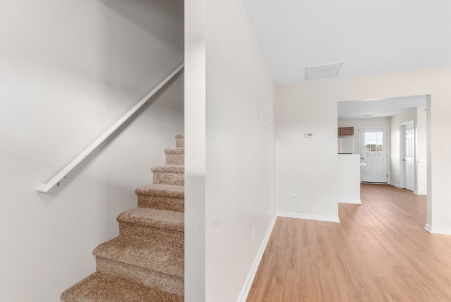 Photo - 131 Cherry Grove Dr