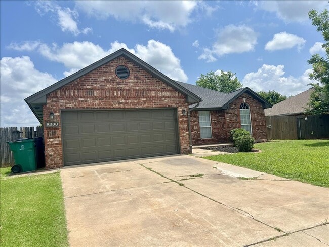 Photo - 9300 Buttonwood Ave Casa