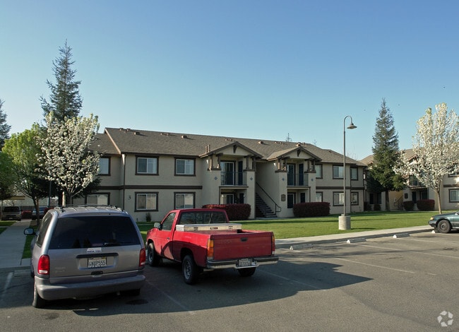 Photo - Village at Madera