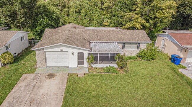 Photo - 7621 Heather St