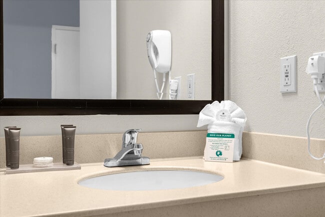 Photo - 7601-7601 Canada Ave Unidad ID1386725P