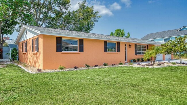 Photo - 641 Coral Dr