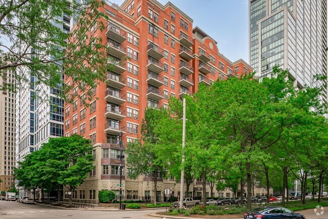 Building Photo - 1250 S Indiana Ave Unit 1204 Rental