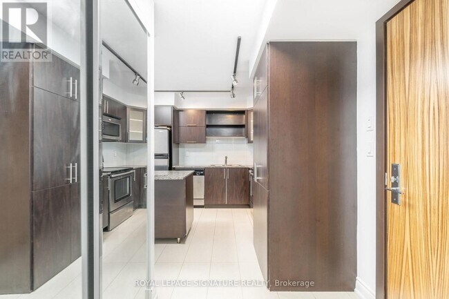 Photo - 60 S Town Centre Blvd Unit 809