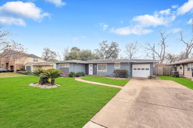 Photo - 5321 Pagewood Ln