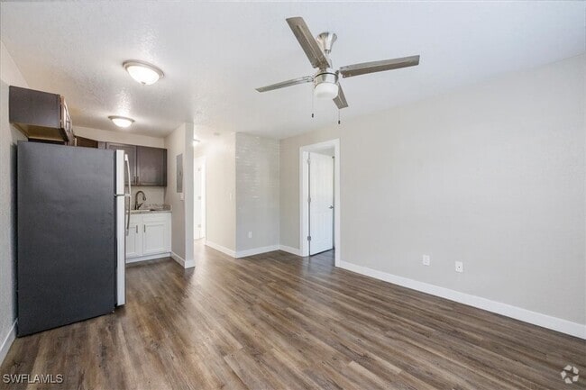 Building Photo - 330 11th St N Unit 6 Rental