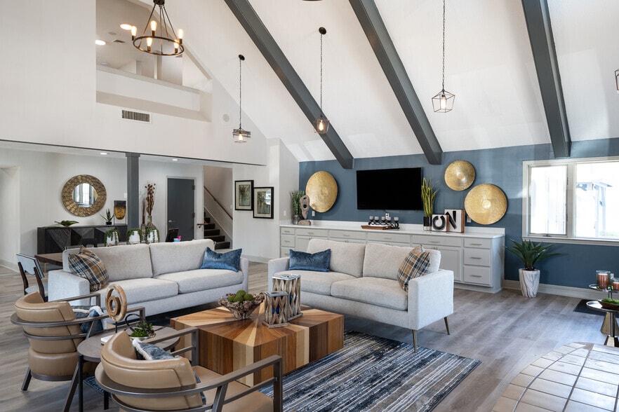 Office/Lobby