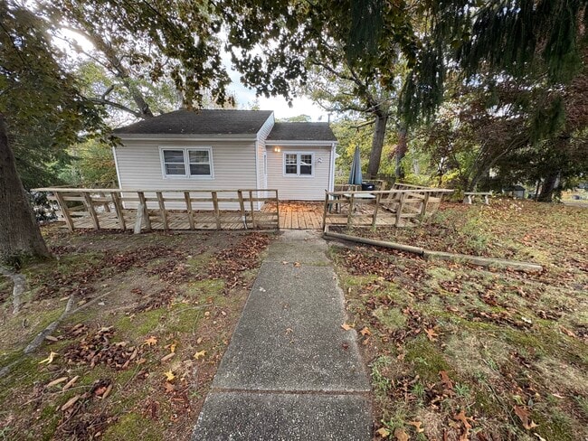 Photo - 2 Seawanhaka Ave