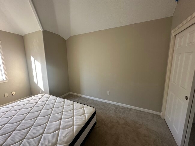 Photo - 13698 SW Hillshire Dr