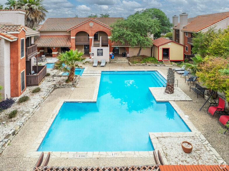 Santa Fe Condo Apartments