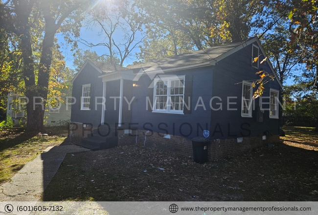 Photo - Cute on Combs