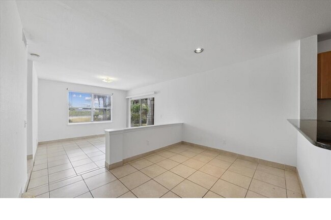 Photo - 1725 Palm Cove Blvd Unit verano