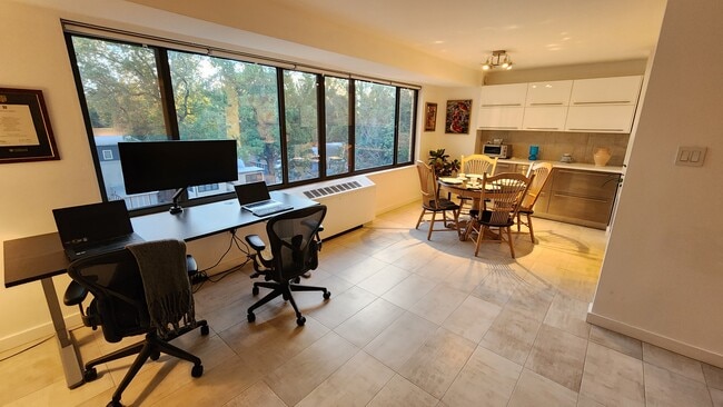 Photo - 5410 Connecticut Ave NW Unit 707
