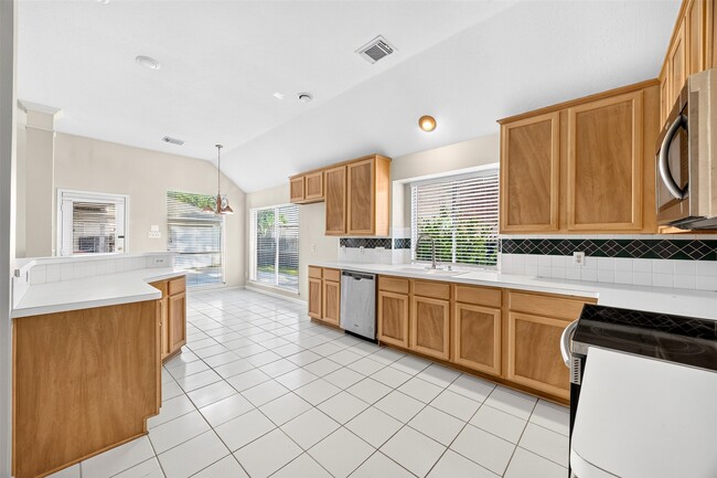 Photo - 5814 Eldridge Glen Dr