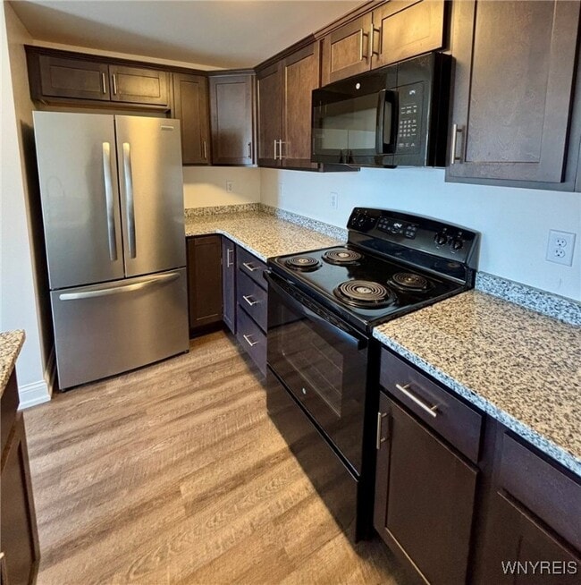 Photo - 1355 Millersport Hwy