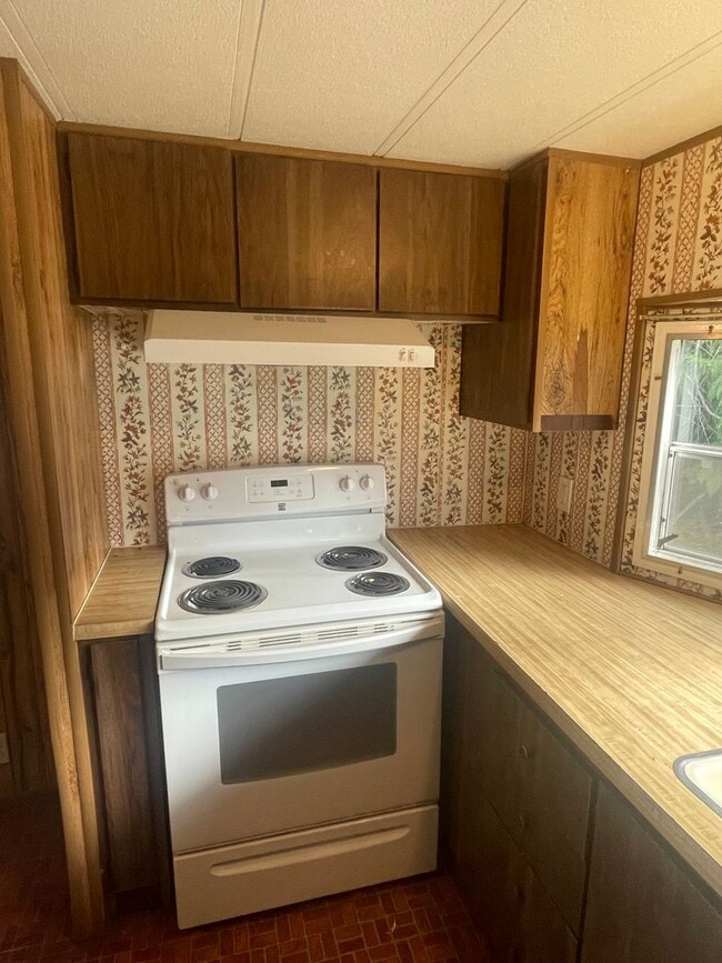 Photo - Gurol (11212 Rhody Dr #1) Unidad 11212 #1