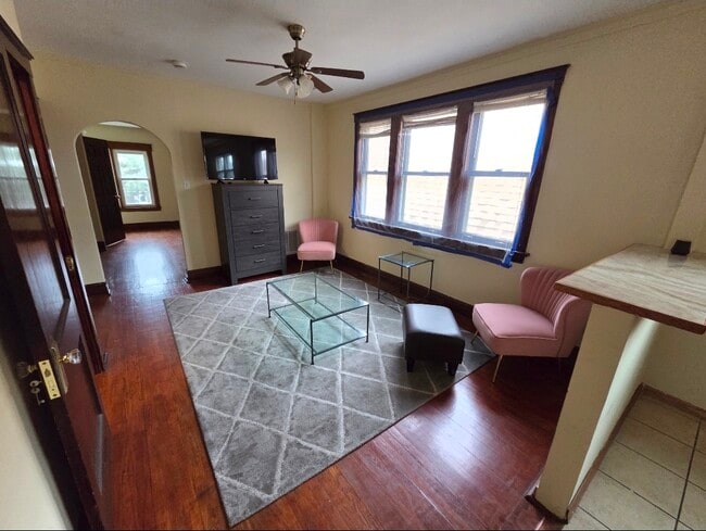 Photo - 3446 W Beach Ave Unit Apartment for rent near 2 parks