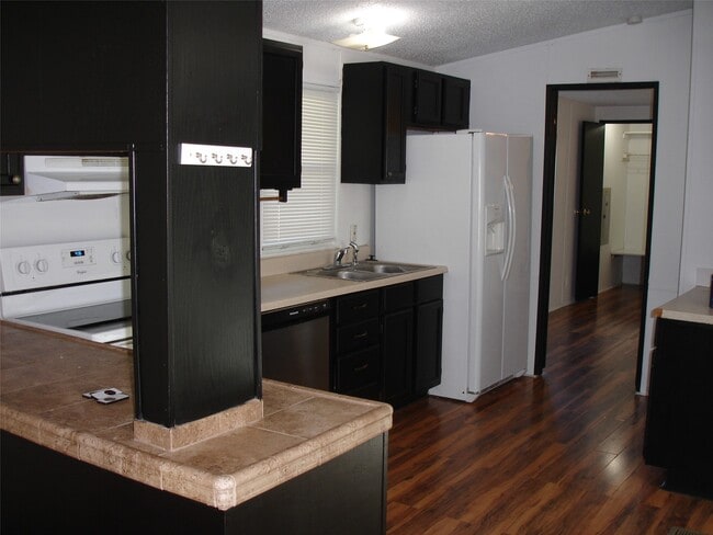 Photo - 4225 Wells Dr