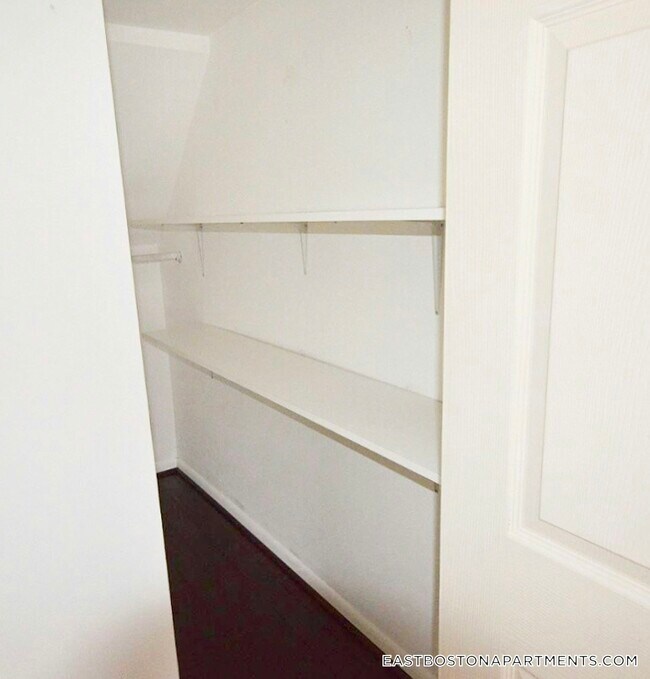 Photo - 128 Marginal St Unidad 2