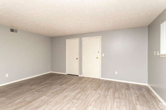 2HAB, 1,5BA - 935SF