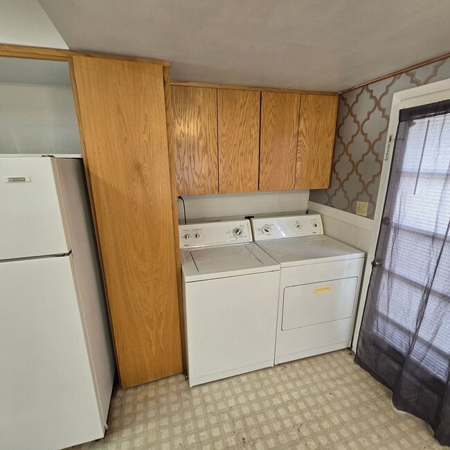 Photo - 1000 California Ave