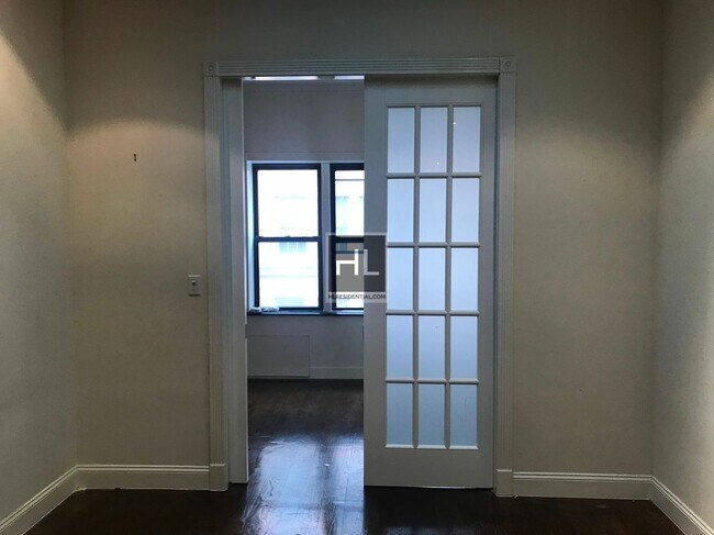 Photo - E 26TH ST. Unit 5C