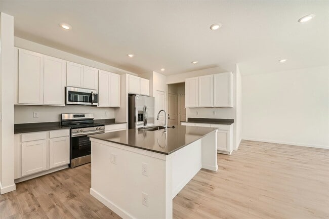 Photo - 9043 Winding Gln Ln