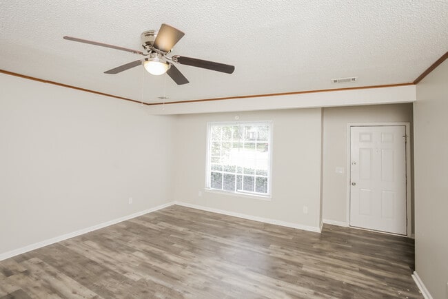 Photo - 315 Gales River Rd