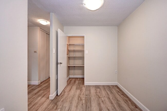 Photo - Westport Towers Apartments