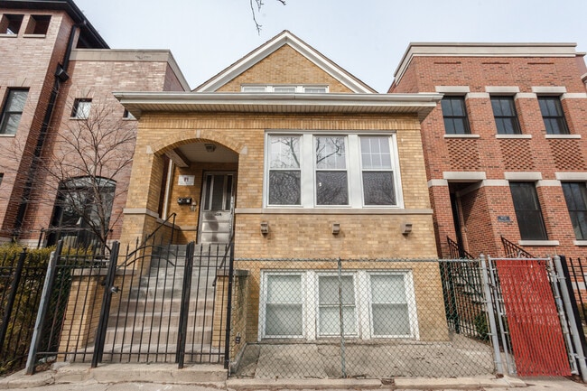 Photo - 1654 W Melrose St Unidad # 02